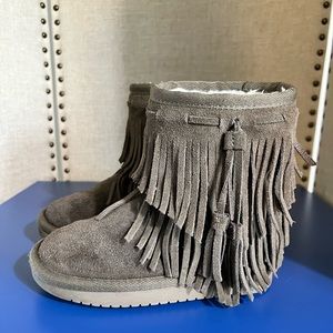 Koolaburra by Ugg fringe boots size 12